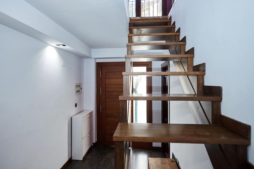 הוילה Cambil Casa Del Alamo מראה חיצוני תמונה